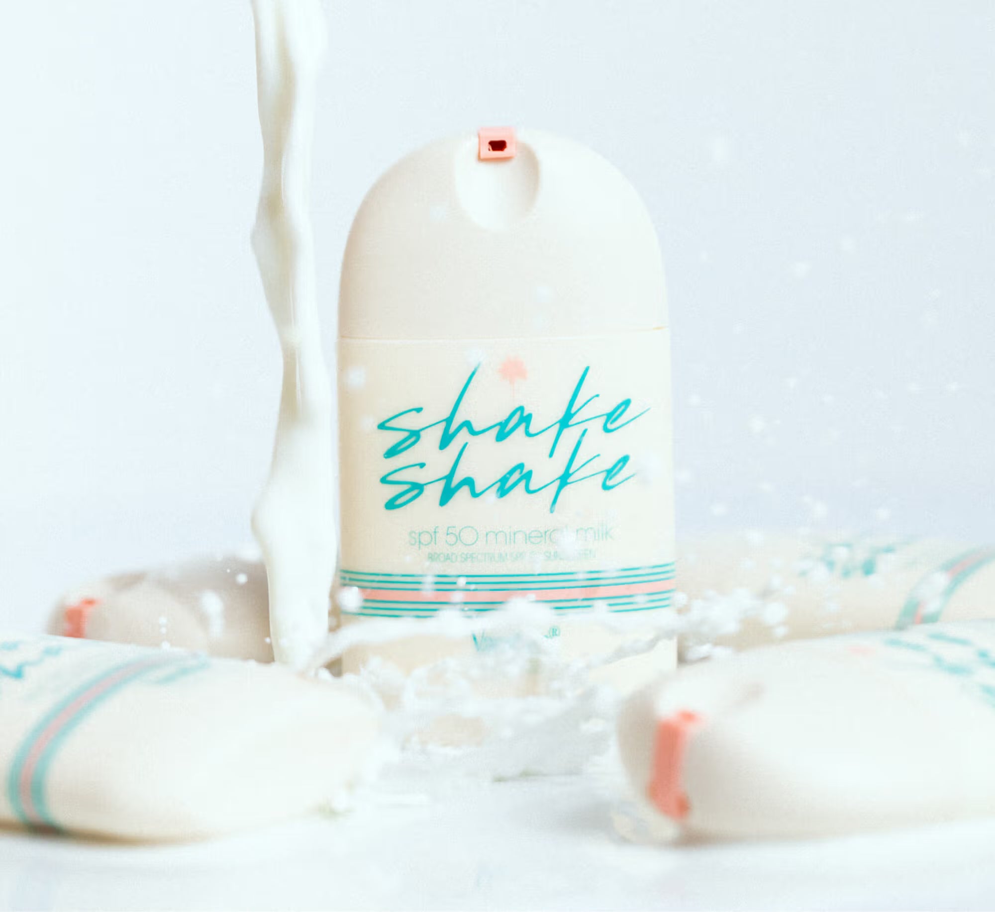 Vacation® Shake Shake SPF50