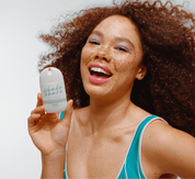 Vacation® Shake Shake SPF50